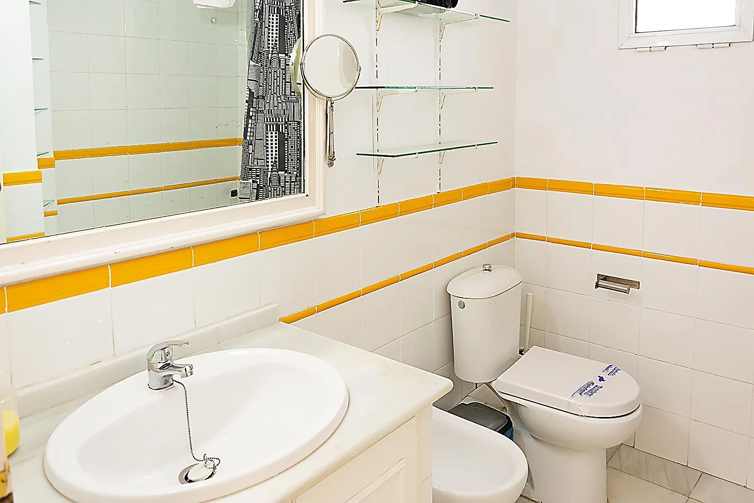 Los Remedios Deluxe Apartment Seville