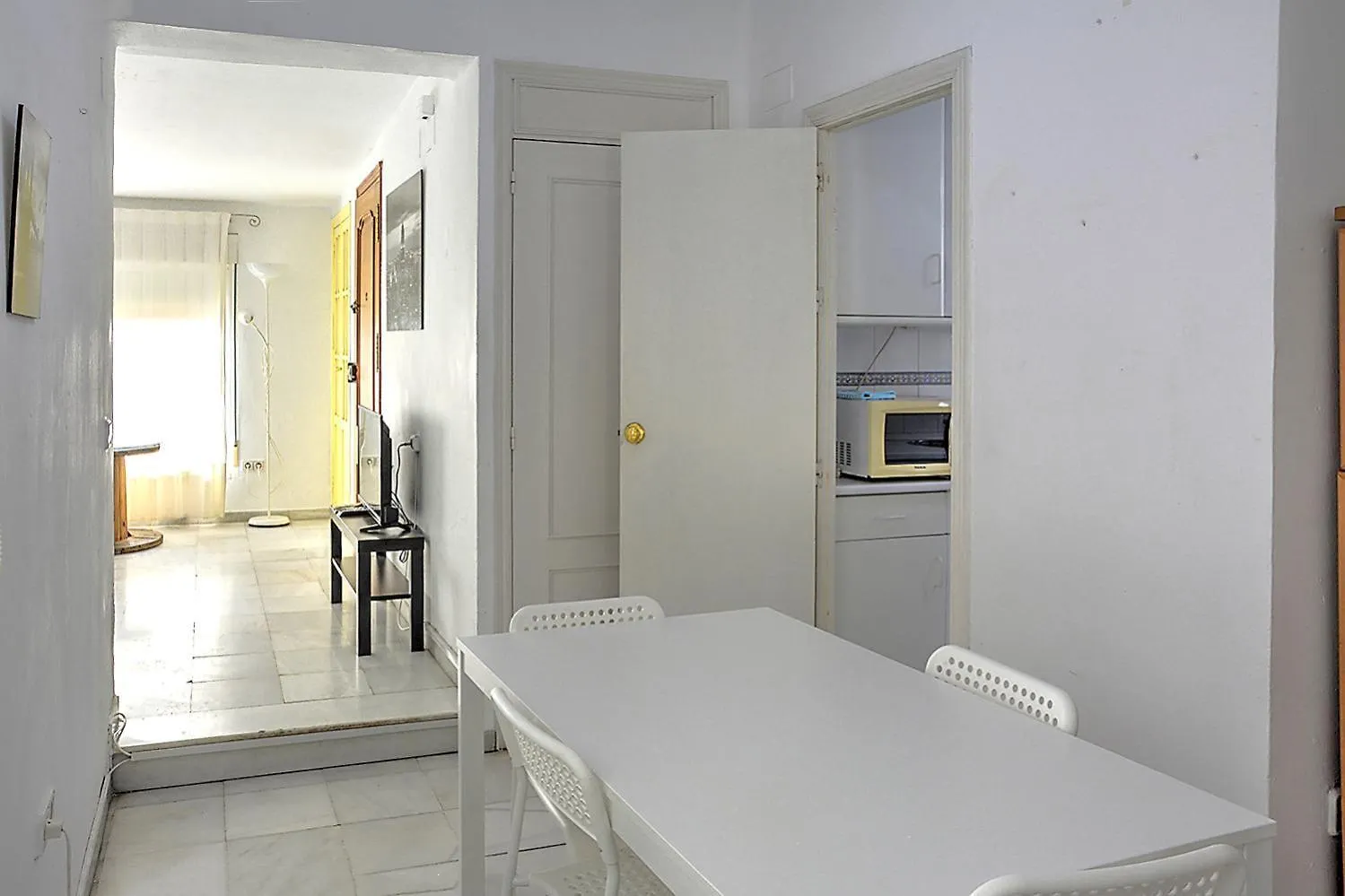Los Remedios Deluxe Apartment Seville