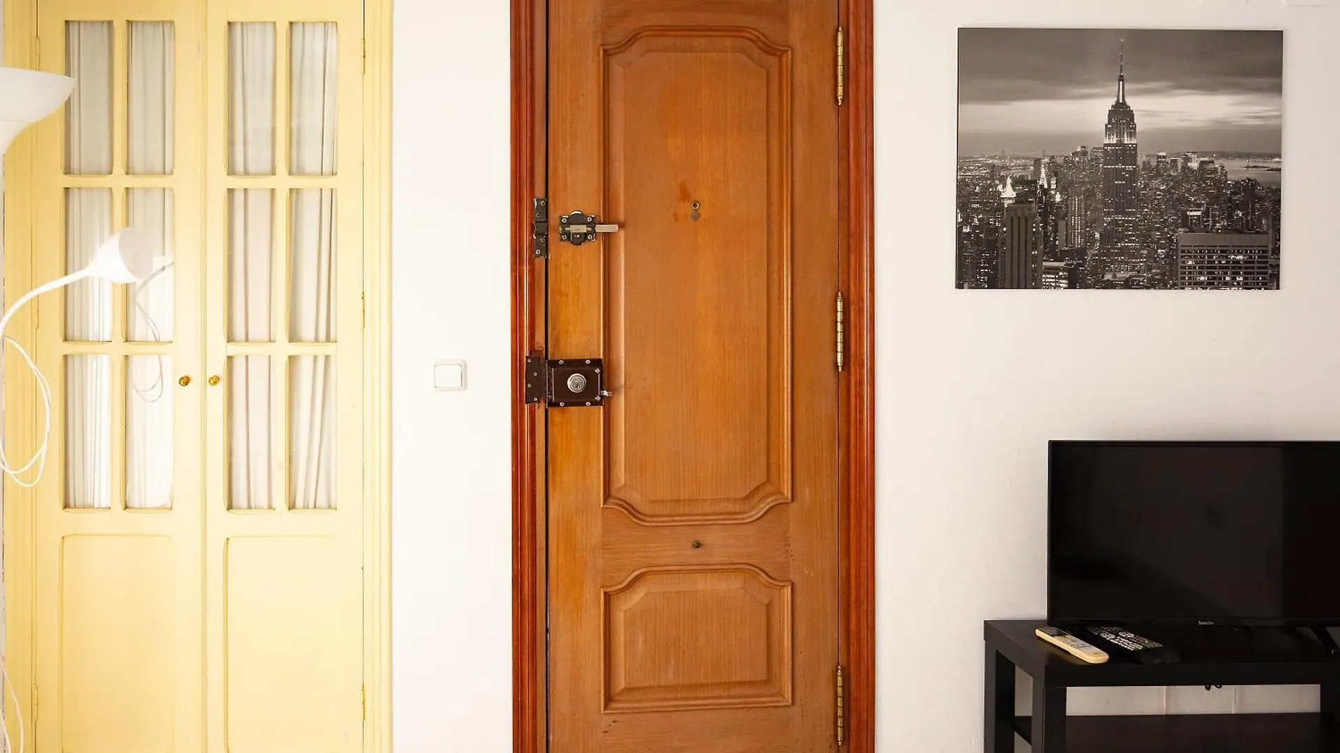 Los Remedios Deluxe Apartment Seville